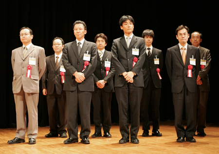 $BO@J8I=>4<T$N3'MM(B