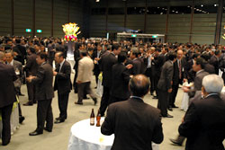 $B:)?F2q2q>l(B $B$=$N(B1