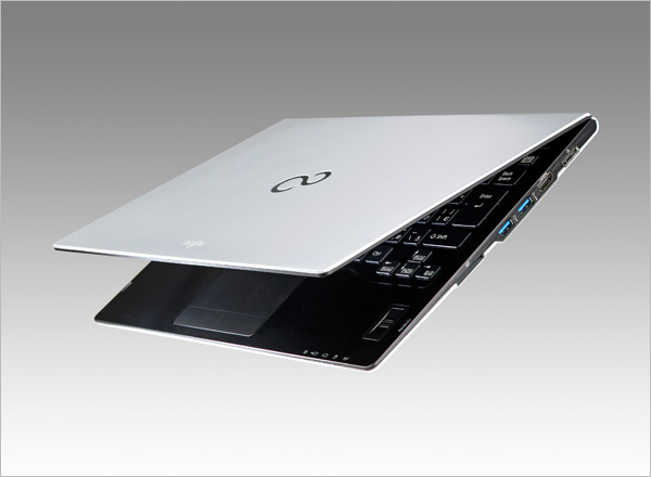 ノートPC 富士通 知識ゼロでもOK　PC入門に最適　大容量６４０GB